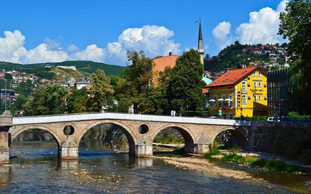 Hotel Latinski Most Sarajewo Zewnętrze zdjęcie